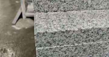 巴彦淖尔芝麻白楼梯踏步