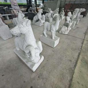 巴彦淖尔芝麻白雕刻 十二生肖 异形雕刻