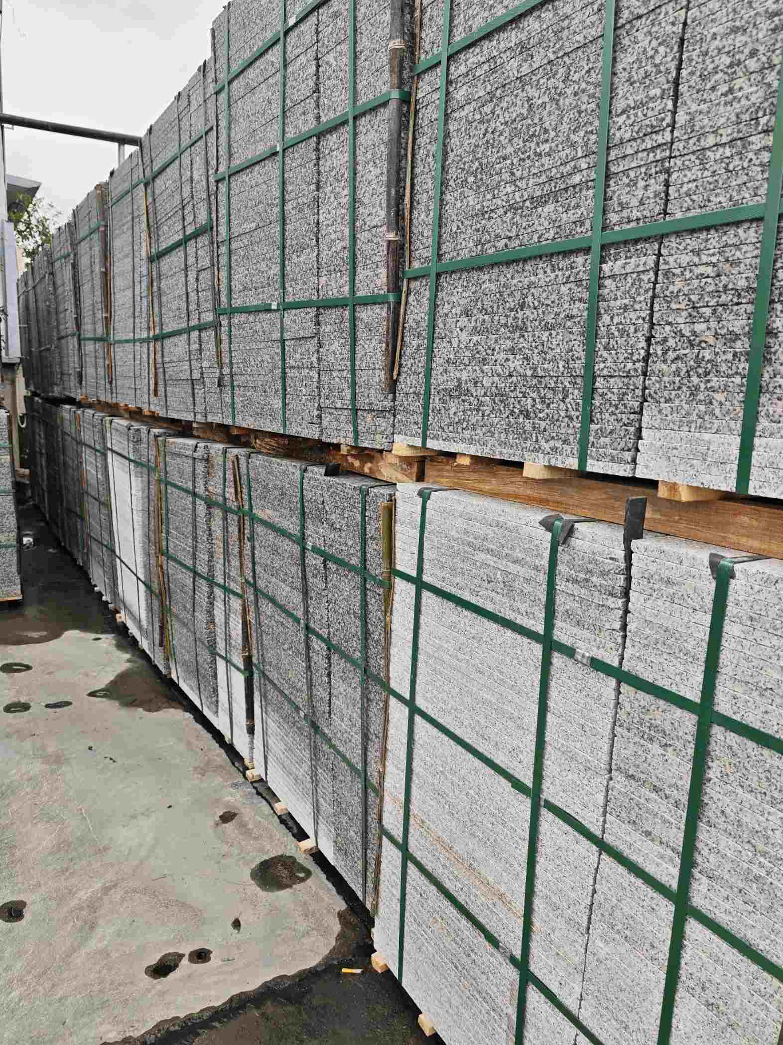 巴彦淖尔芙蓉白地铺石，石材地铺石