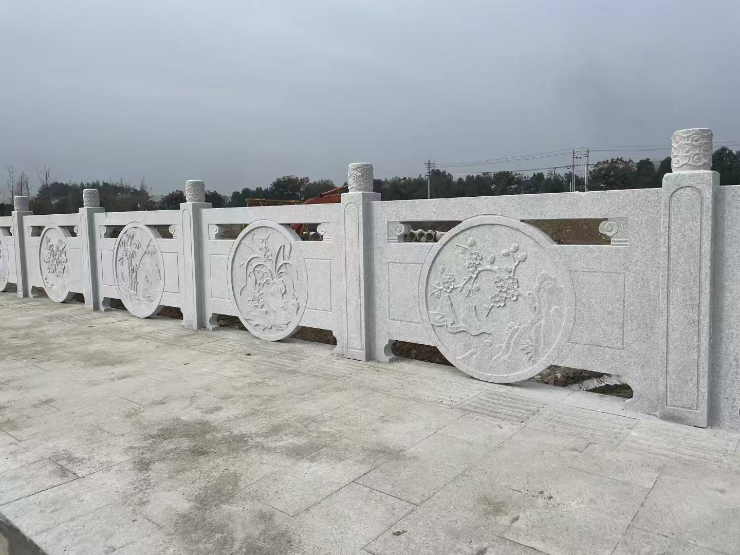 巴彦淖尔芝麻白河道栏杆 石材栏杆